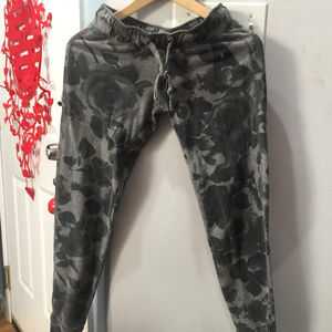 Aeropostatle Women's Grey Sweatpants, Size S